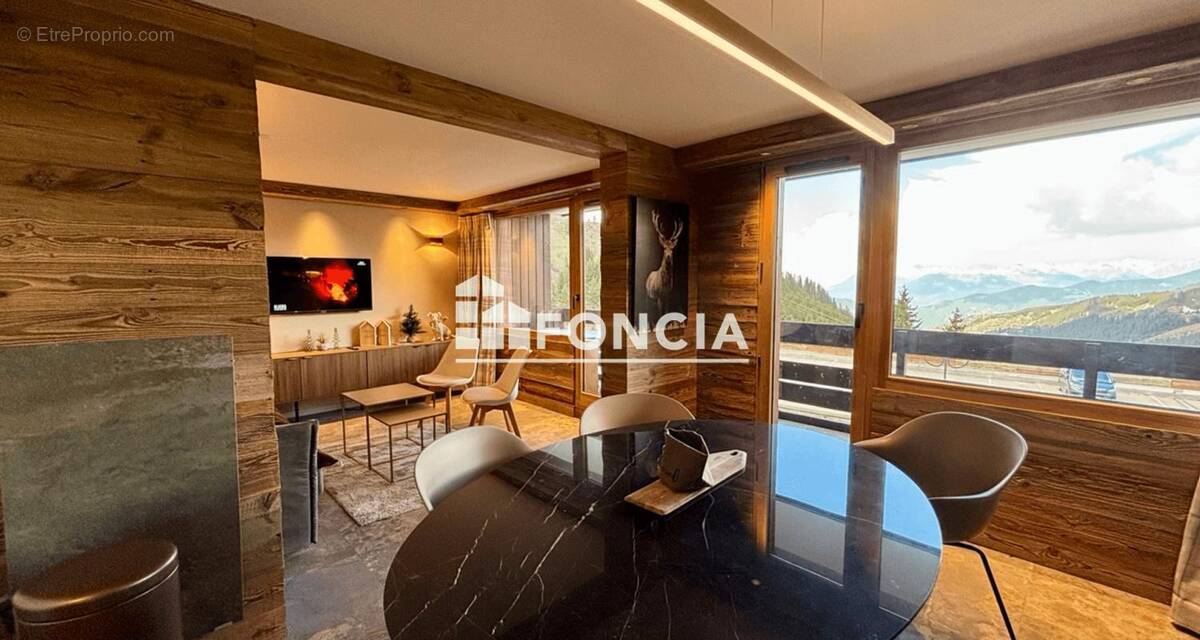 Appartement à LES ALLUES