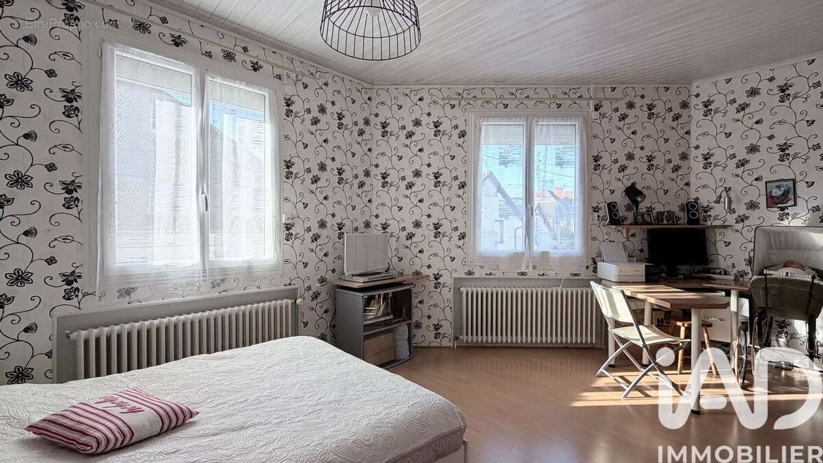 Photo 5 - Maison à SAINTE-SAVINE