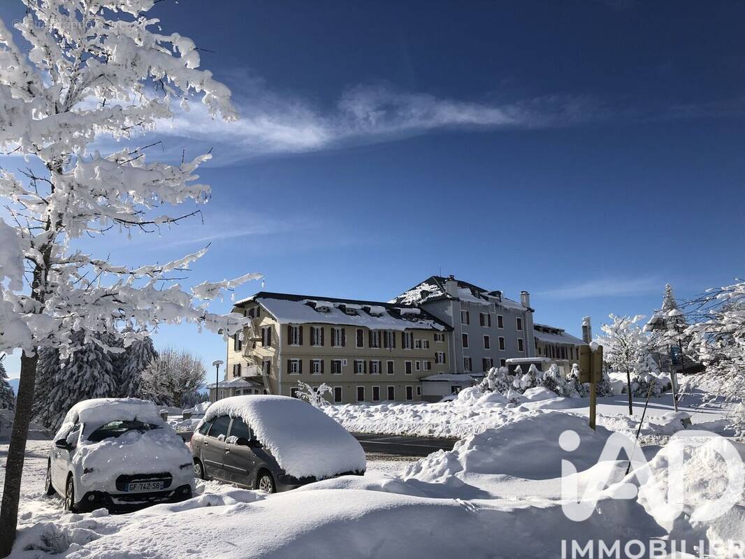 Photo 1 - Appartement à PUGNY-CHATENOD