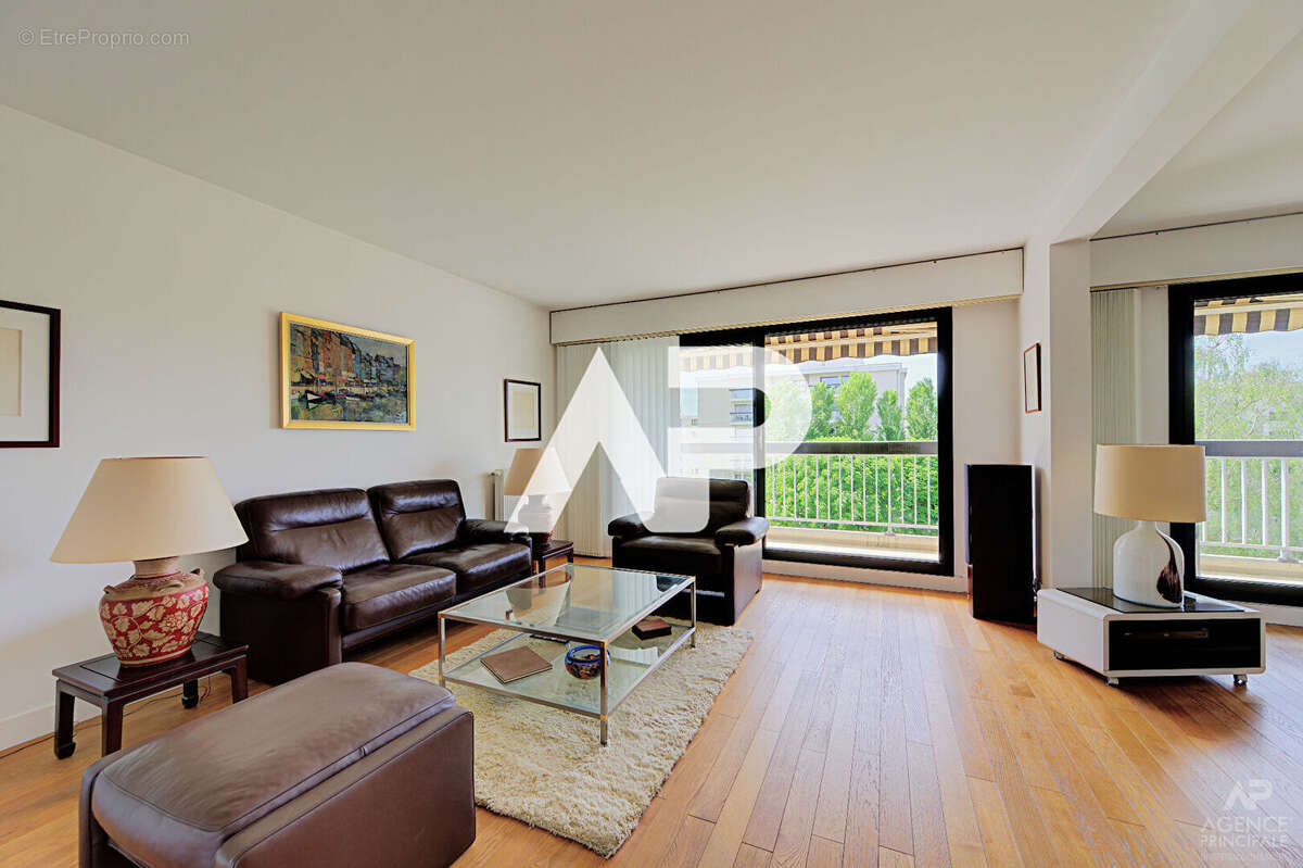 Appartement à RUEIL-MALMAISON