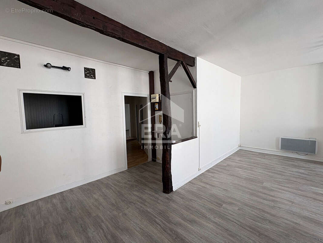 Sainte Foy la Grande, appartement en très bon état 75m² habitables 3 pièces - photo 6