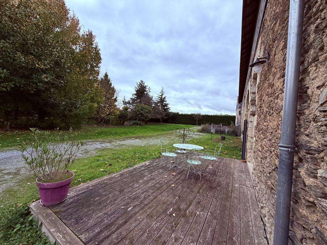 Maison à SAINT-SYLVAIN-D&#039;ANJOU