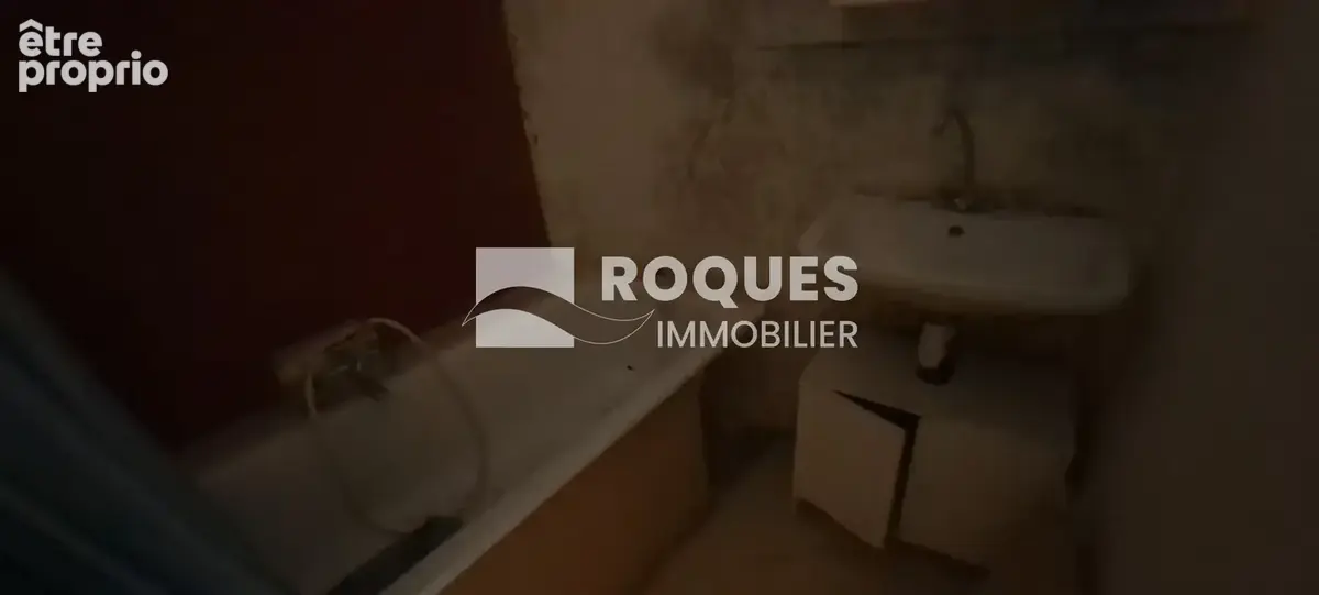 A vendre Le Caylar, Ensemble immobilier avec dépendances et cour attenante - photo 29
