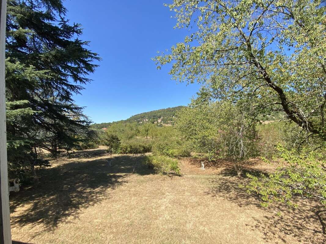 Maison à SAINT-VINCENT-DE-COSSE