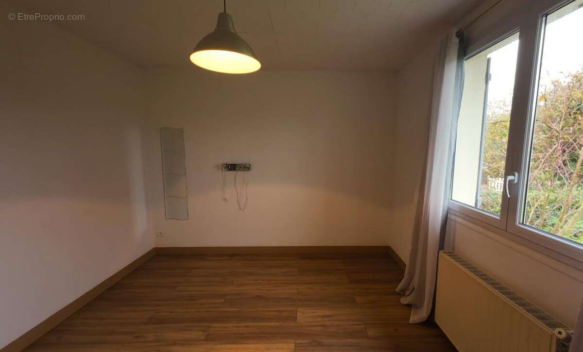 Maison à THIL-MANNEVILLE