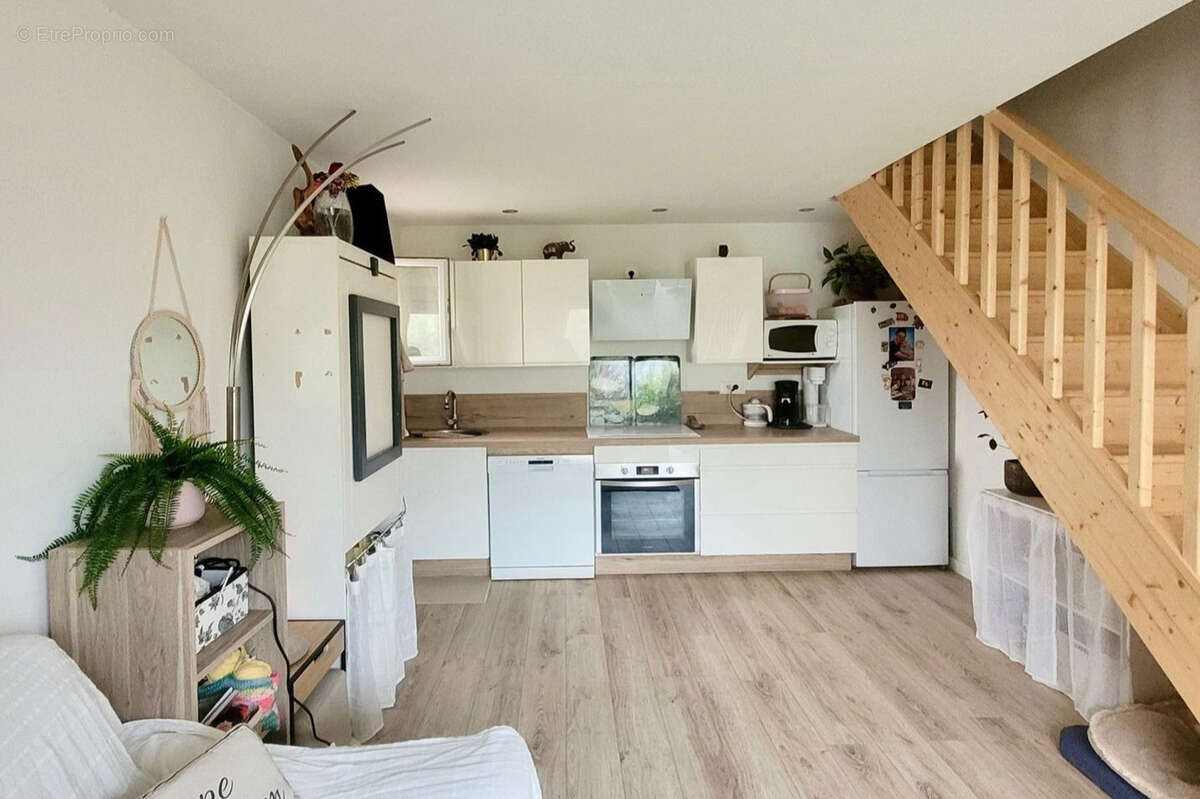 Appartement à MEYREUIL