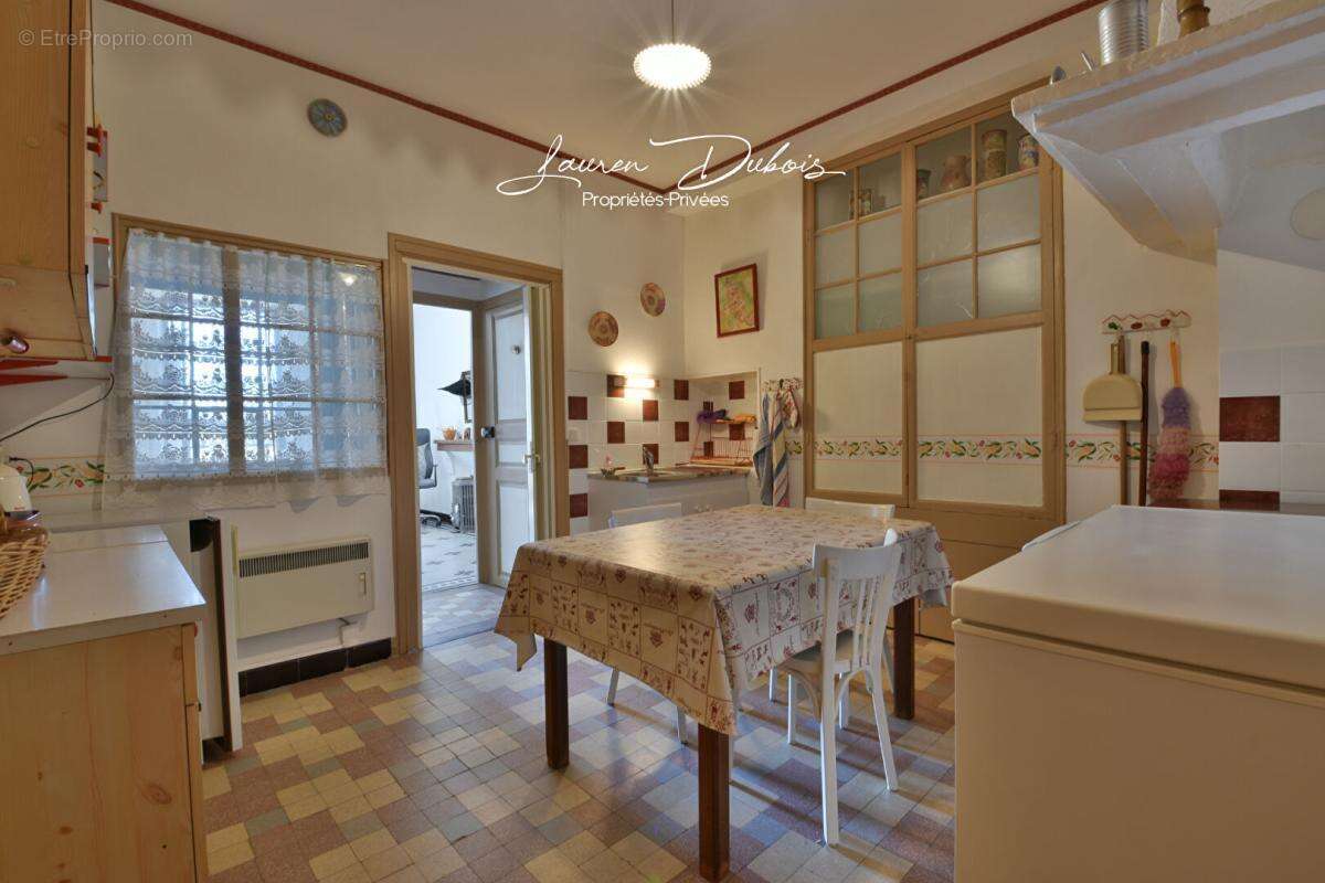 SERRES - Maison de village 206m² avec terrasse et garage - photo 14
