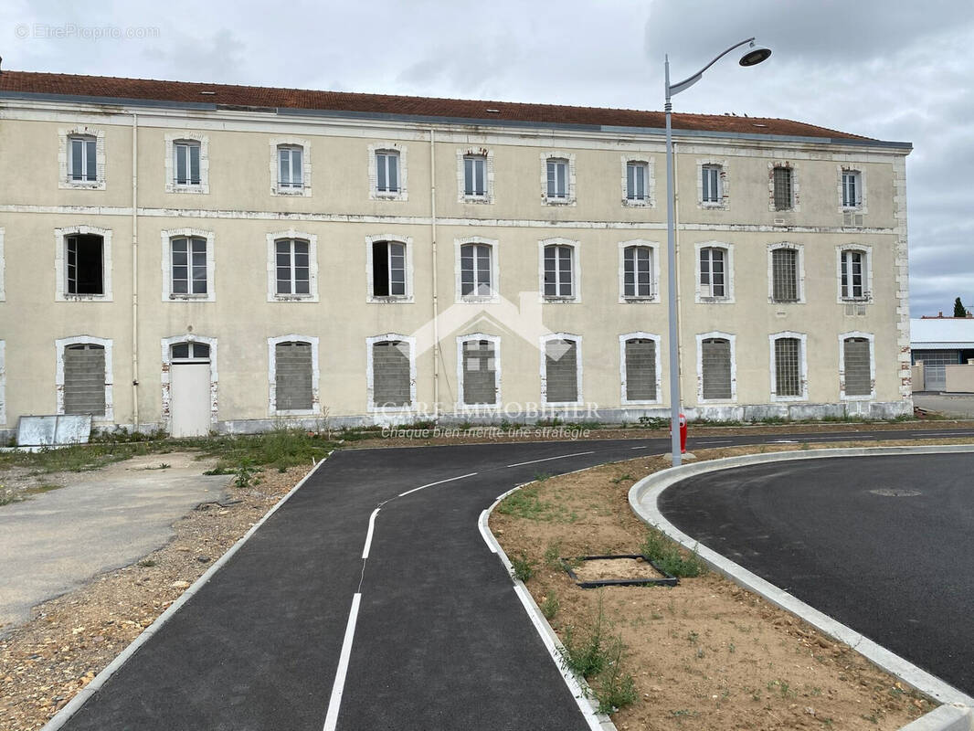 Terrain à CHATELLERAULT