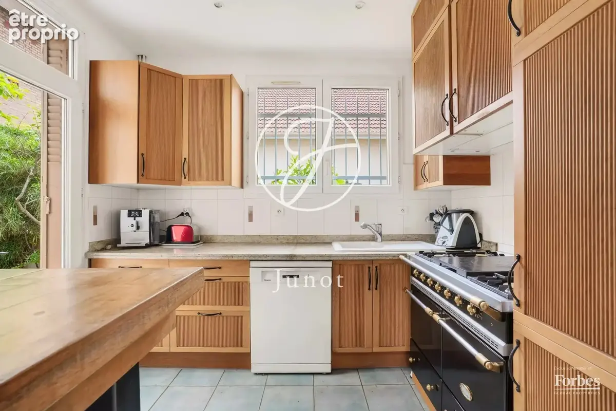 Chatou – CENTRE VILLE MAIRIE - Maison - 4 chambres - 136 m² - Terrain 247m². - photo 6