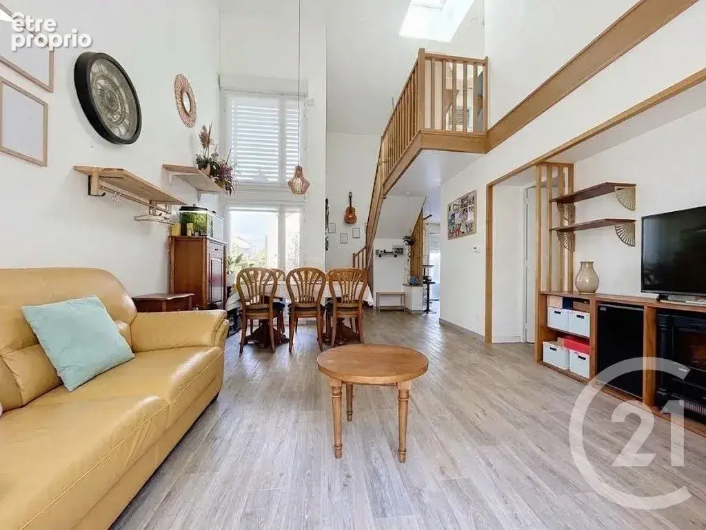 Maison 4 pièces 86 m² à vendre à Moissy-Cramayel (77550) - photo 4