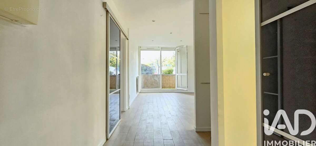 Photo 8 - Appartement à CERGY