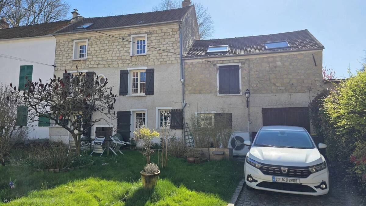 Maison à LUZARCHES
