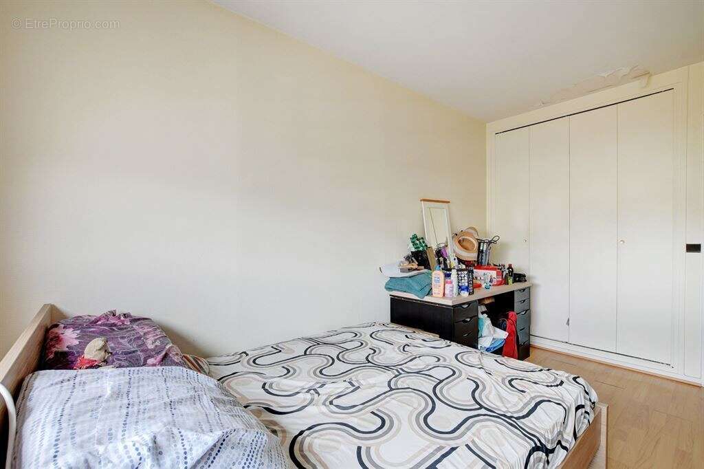 Appartement à PARIS-20E