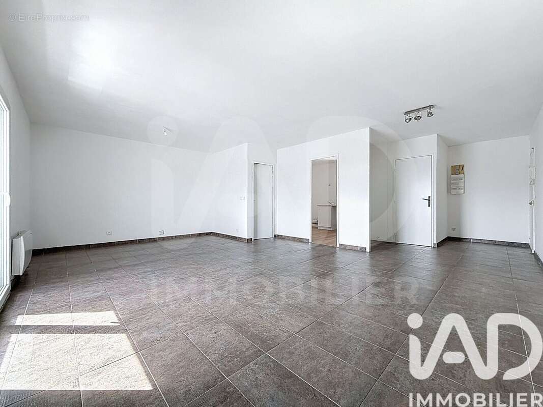 Photo 3 - Appartement à PONTAULT-COMBAULT