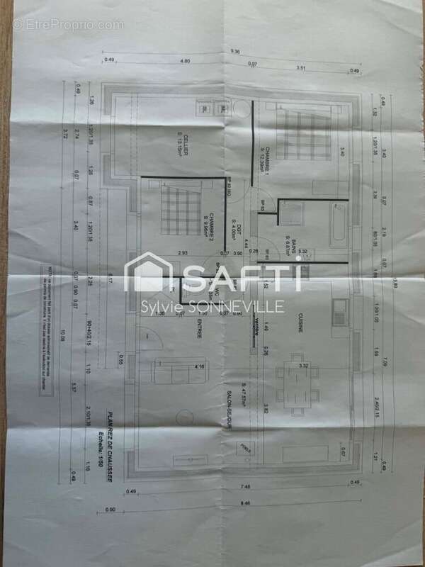 Photo 8