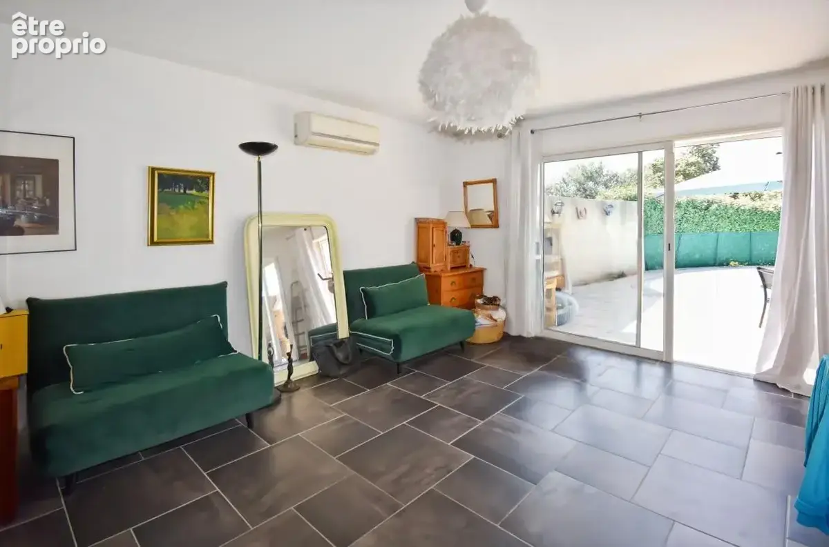 Uzès: Maison 5 ch avec piscine - photo 11