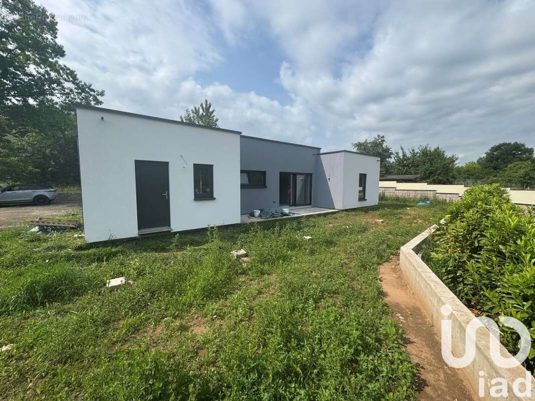 Maison 100 m² à Hargarten-Aux-Mines  - photo 5