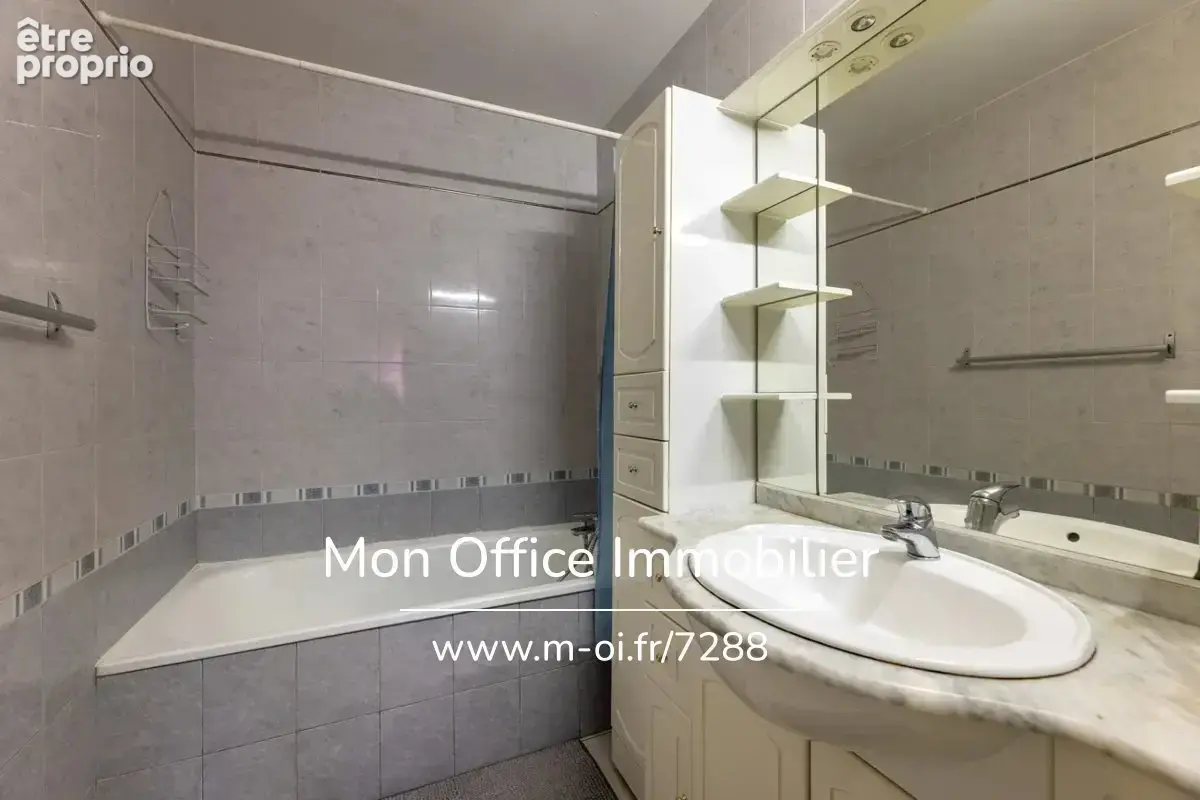 Référence : 7288-ETH - Exclusivité - Appartement - 3 pièces - 75m2 - Aix-en-Provence - photo 7