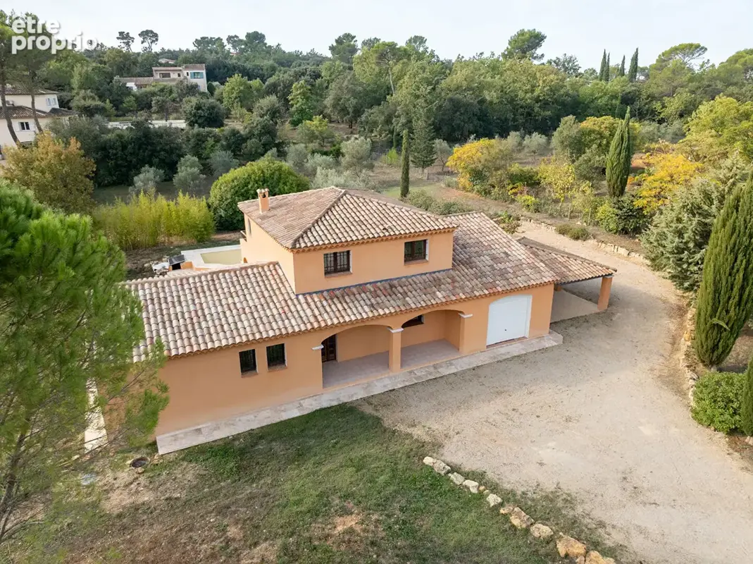En exclusivité Villa à Lorgues T7 : 4/5 chambres / 161m2 au sol / piscine/ 4003m2  clos ! - photo 23