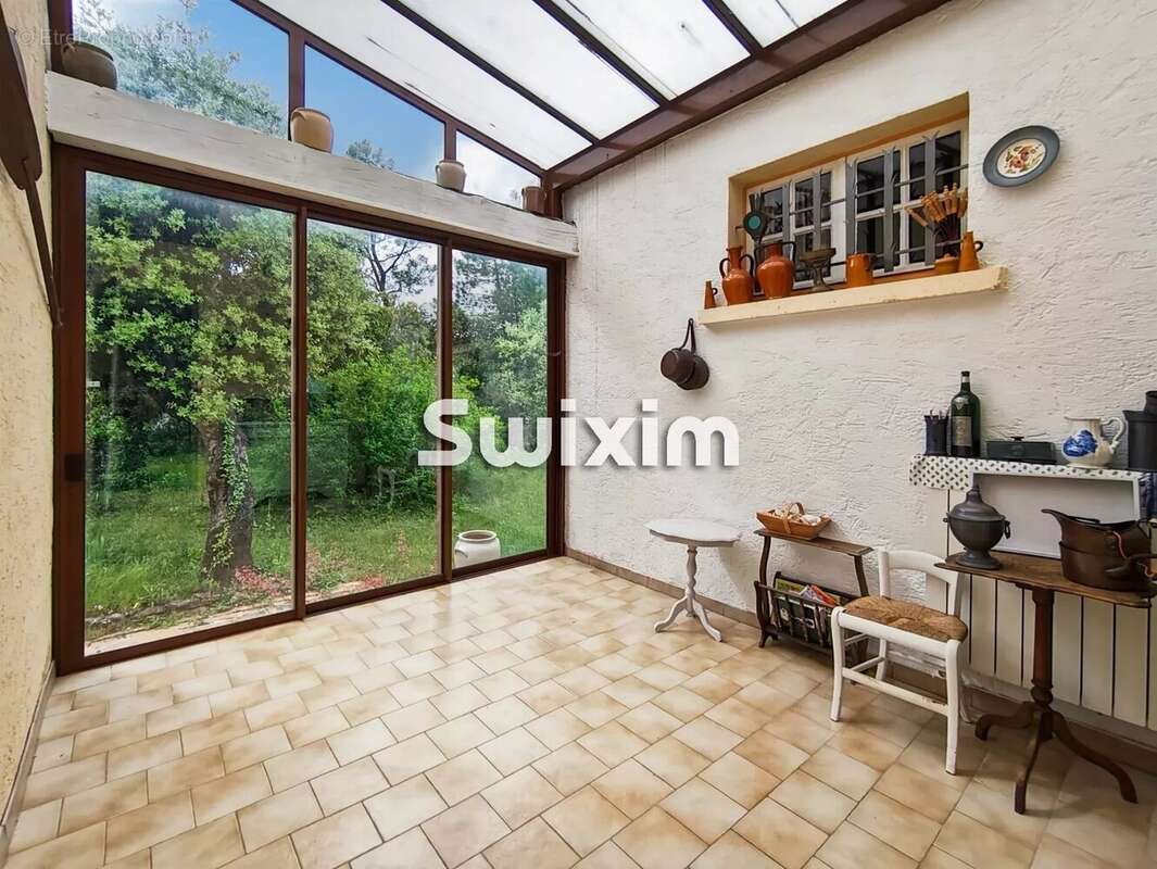 Maison à SUZE-LA-ROUSSE