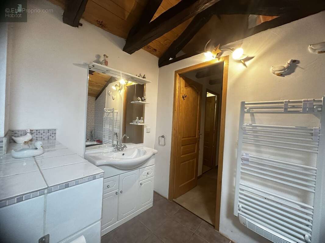 Maison à SAINT-CIRGUES