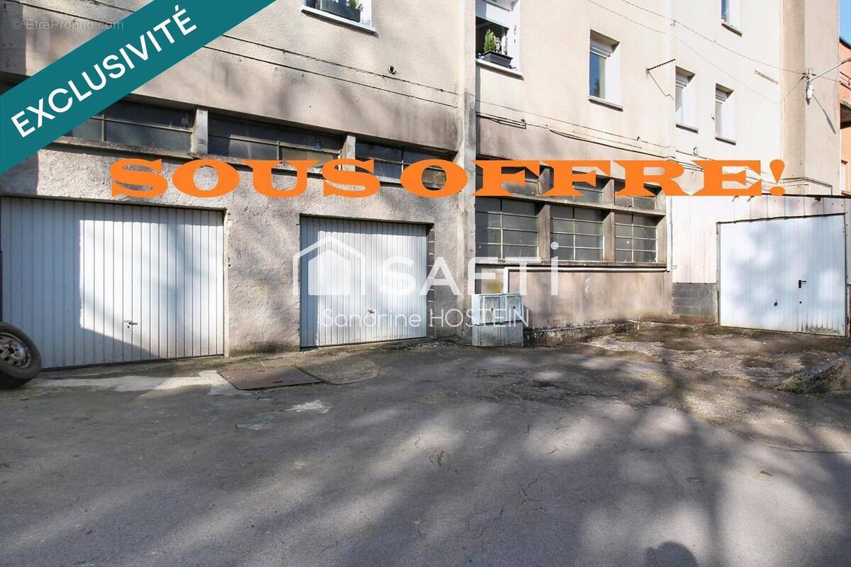 Photo 1 - Parking à VILLERUPT