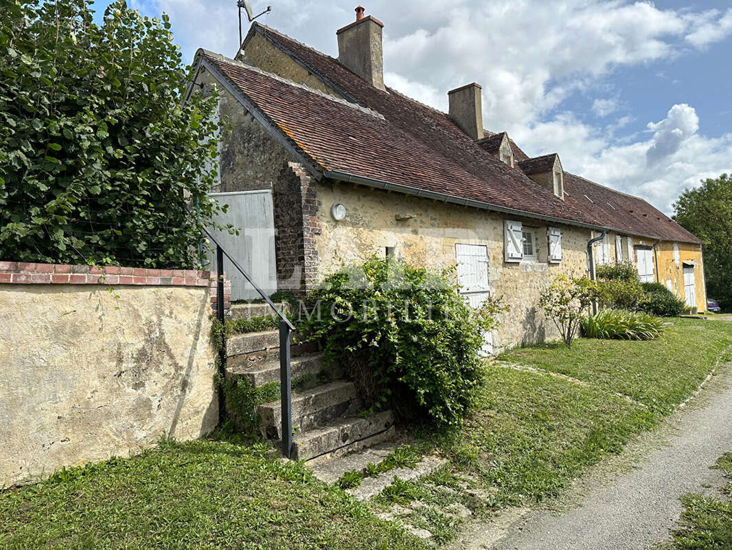 Longère percheronne à vendre, à Bellême, réf B15414 - photo 2