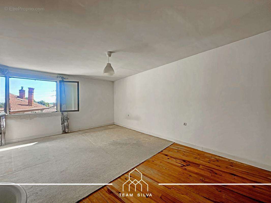 Maison à VENISSIEUX