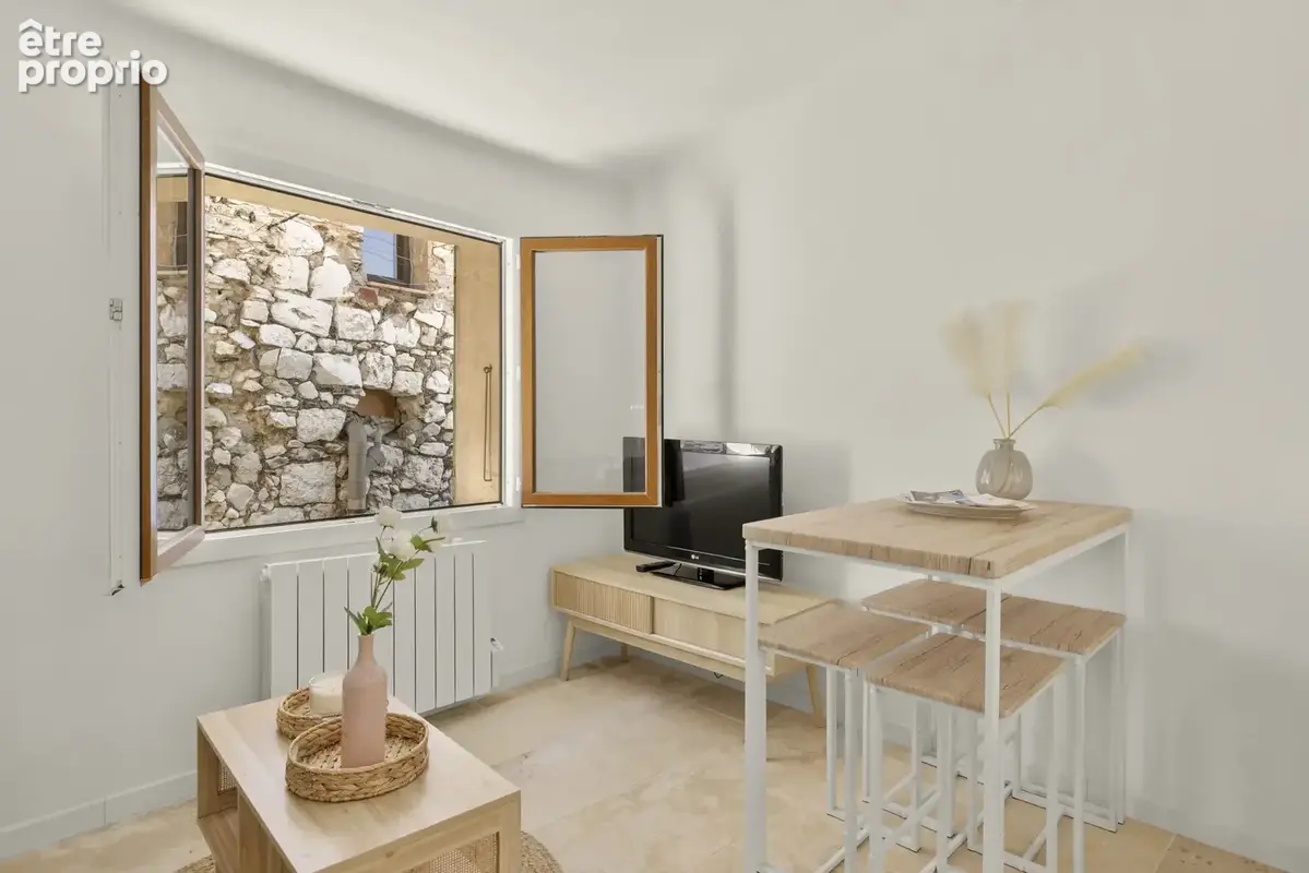 Rare : appartement 2 pieces centre village avec cave 20m2 - photo 2