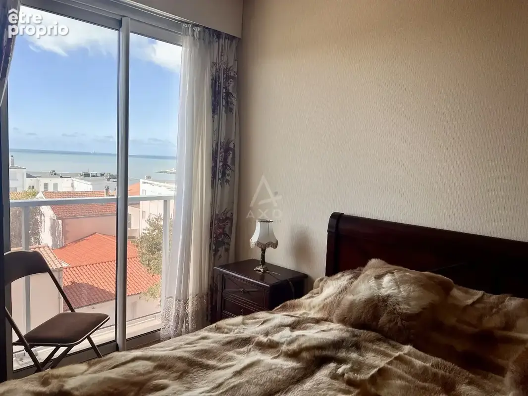 A PONTAILLAC -  Avenue de Paris - Appartement Vue mer - Balcon - Garage - Cave - photo 9