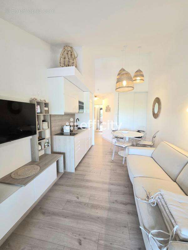 Appartement à GRIMAUD