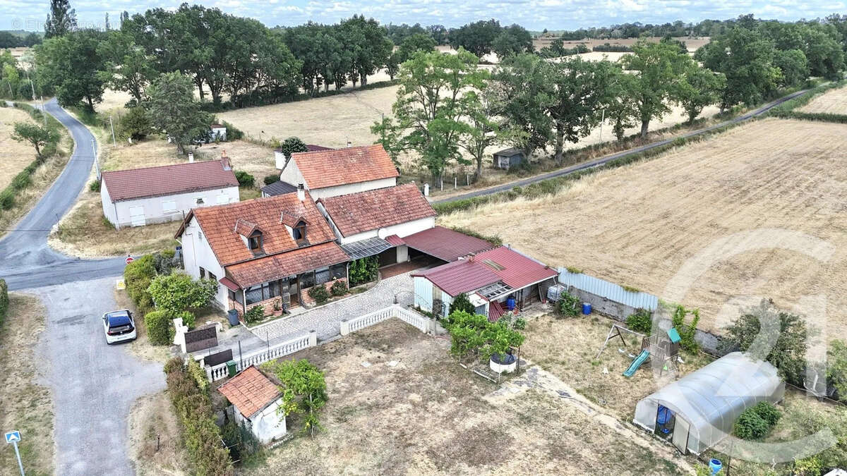 Maison à AVERMES
