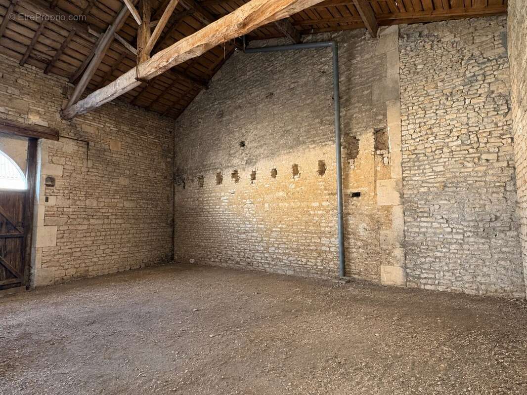 Maison de bourg 4 chambres - photo 7