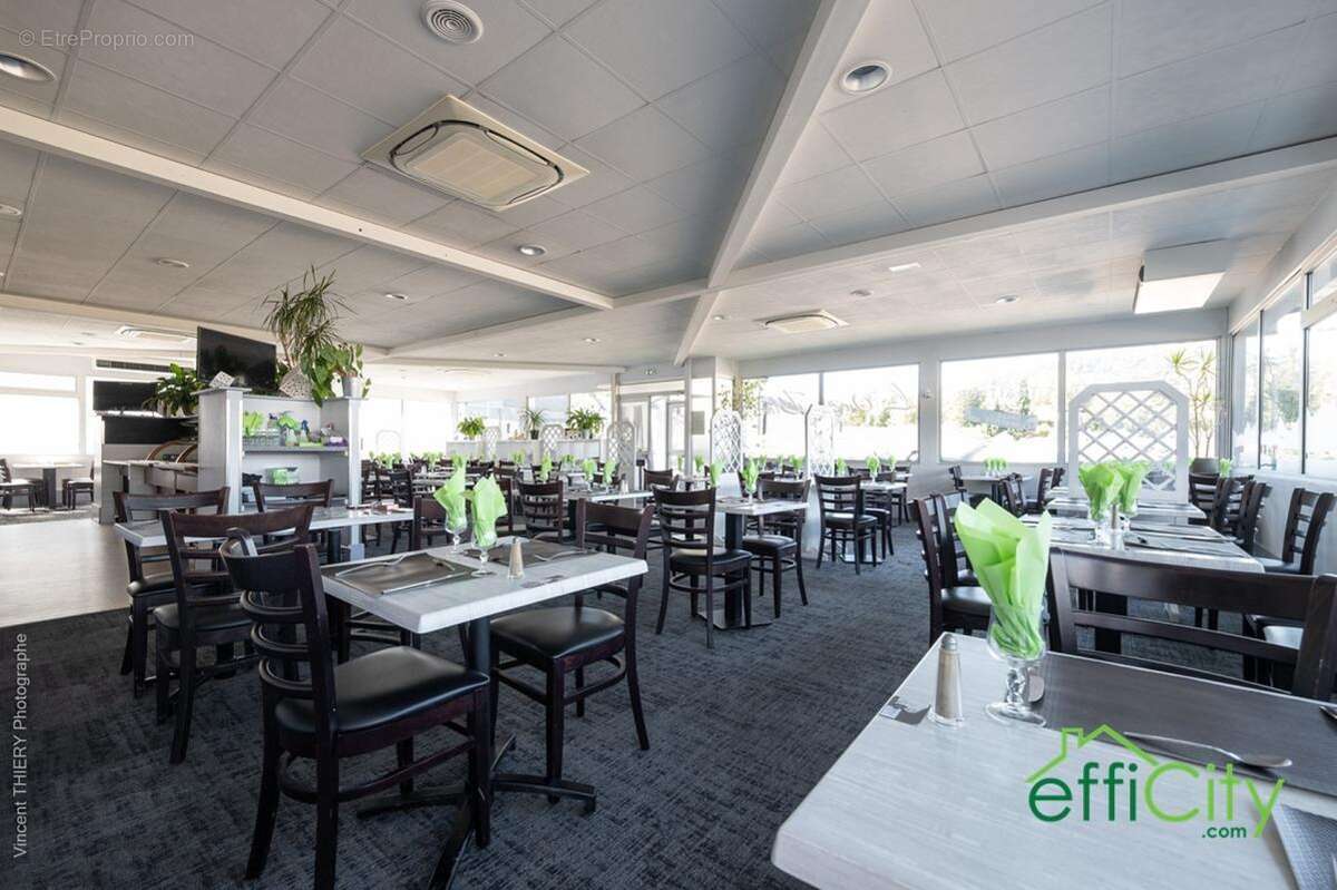 Commerce à SAINT-NABORD