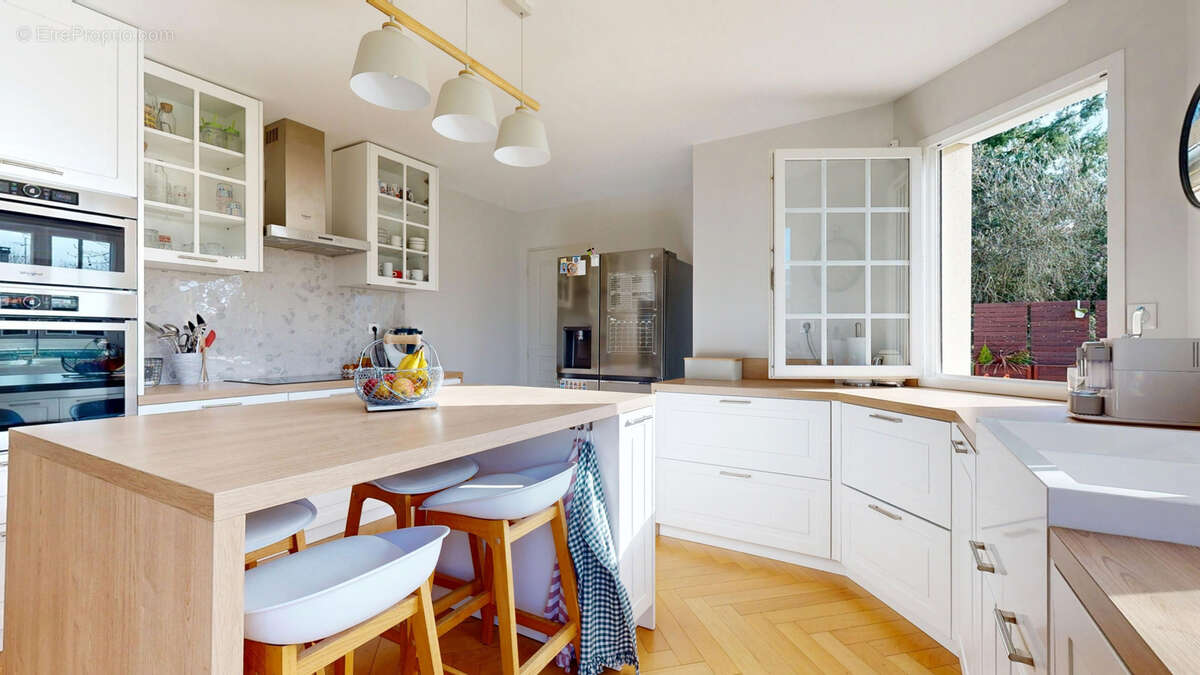 Maison à MONTFORT-L'AMAURY