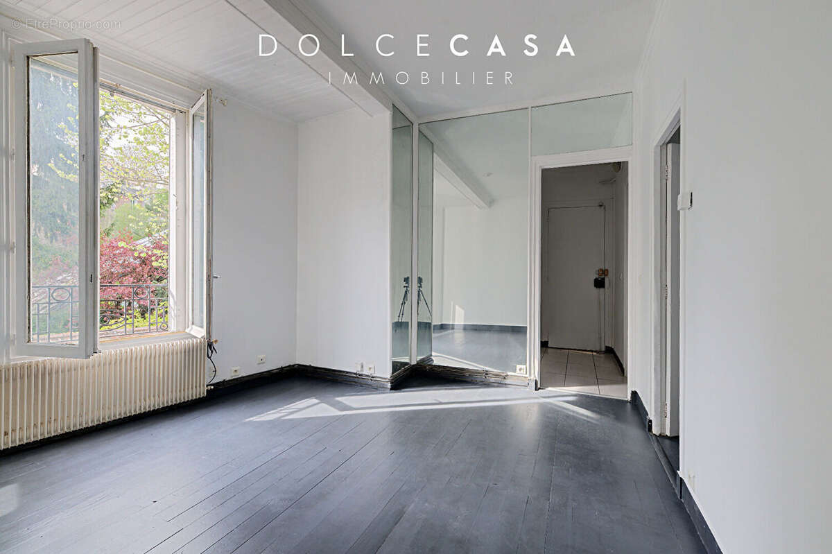 Appartement à LE PERREUX-SUR-MARNE