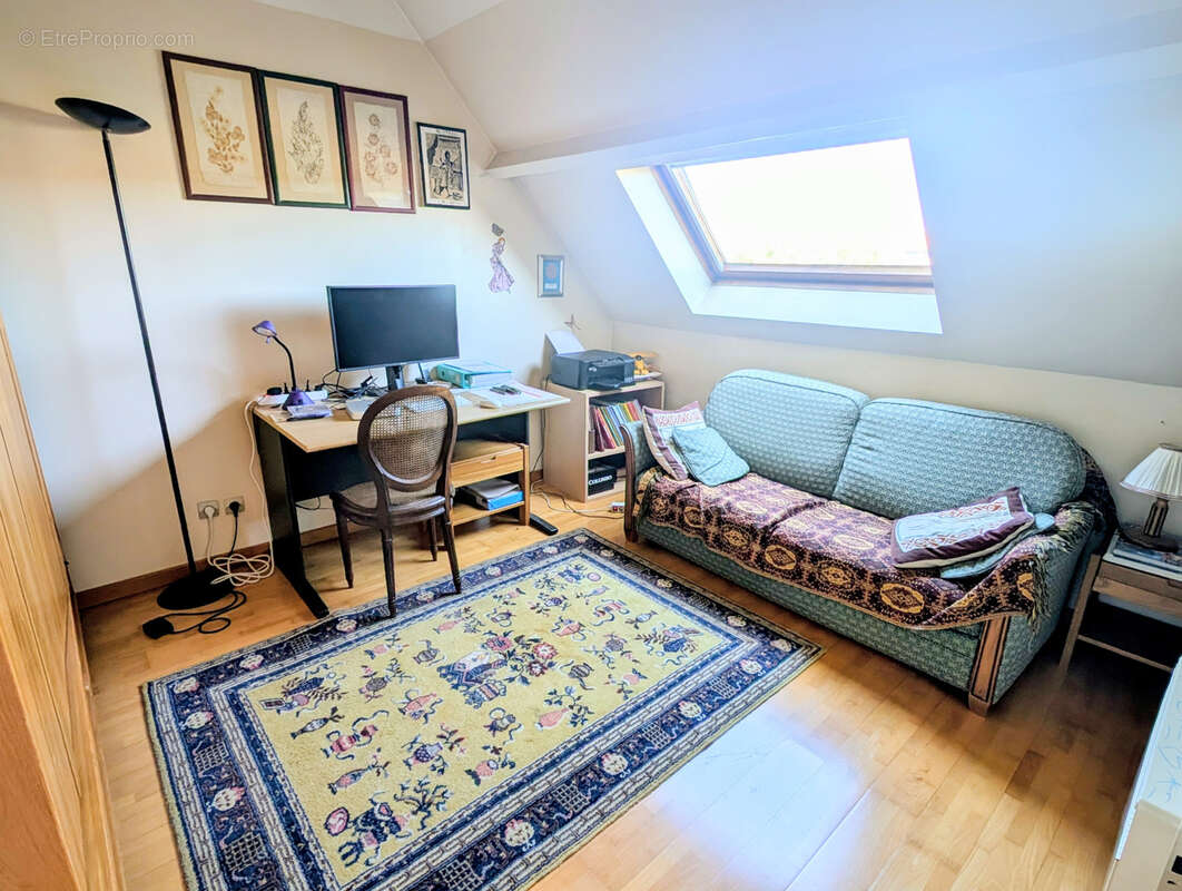 Maison à PARAY-VIEILLE-POSTE