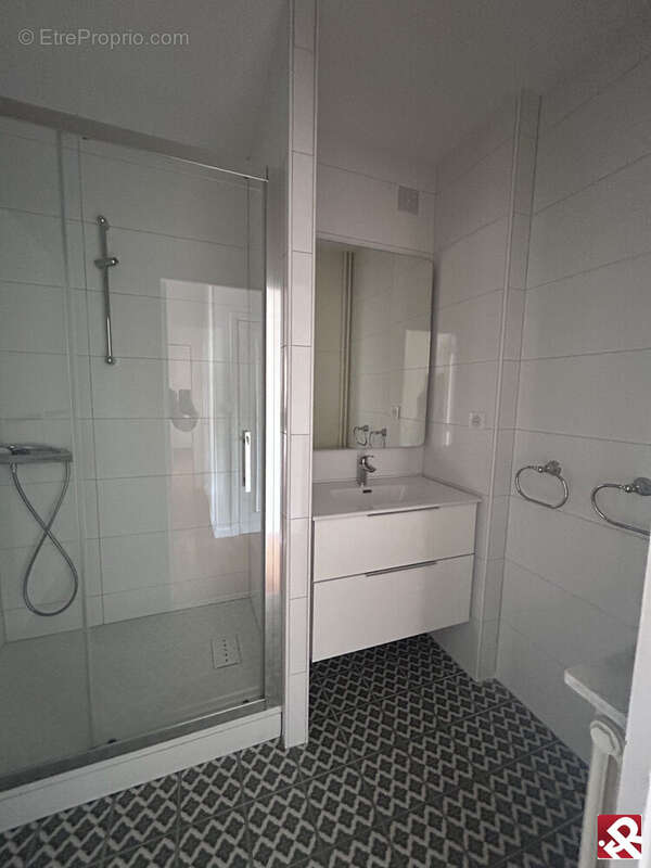 Appartement 75 m² à Limoges  - photo 7