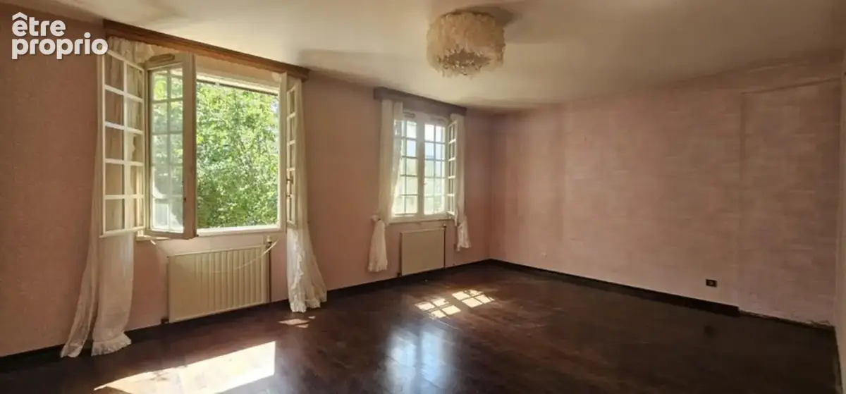 La Malgrange. Dans une impasse, au calme,maison individuelle - SOUS-SOL -GARAGE - COMBLES - photo 7
