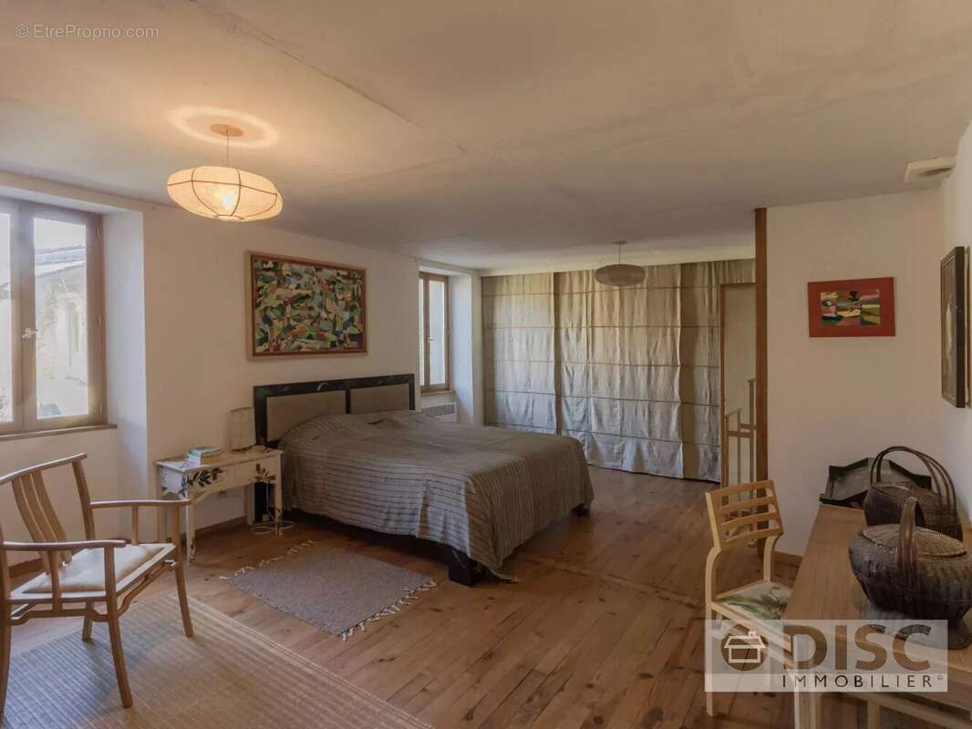 Maison à SAINT-ANDRE-DE-NAJAC