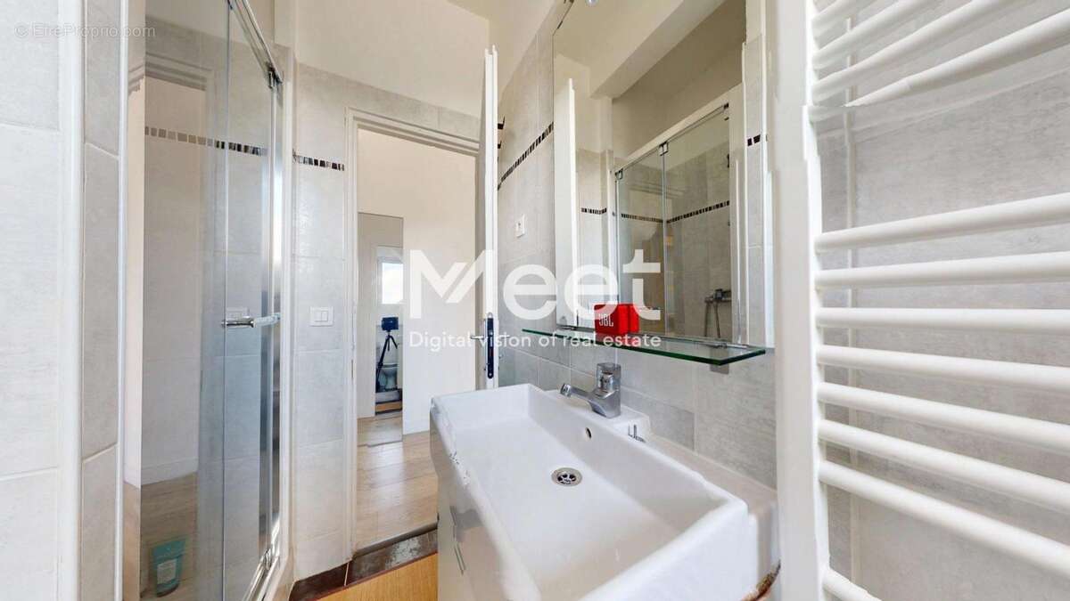 Appartement à IVRY-SUR-SEINE