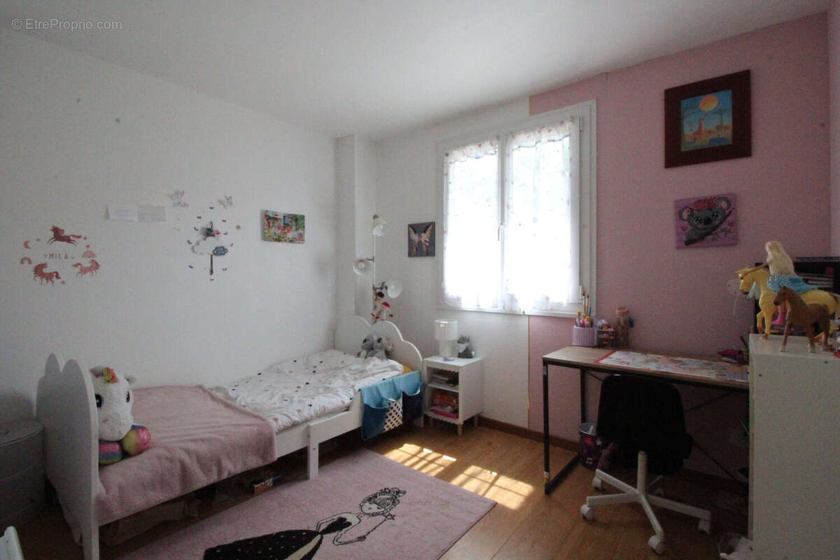 Maison 149 m² à Guyancourt  - photo 6