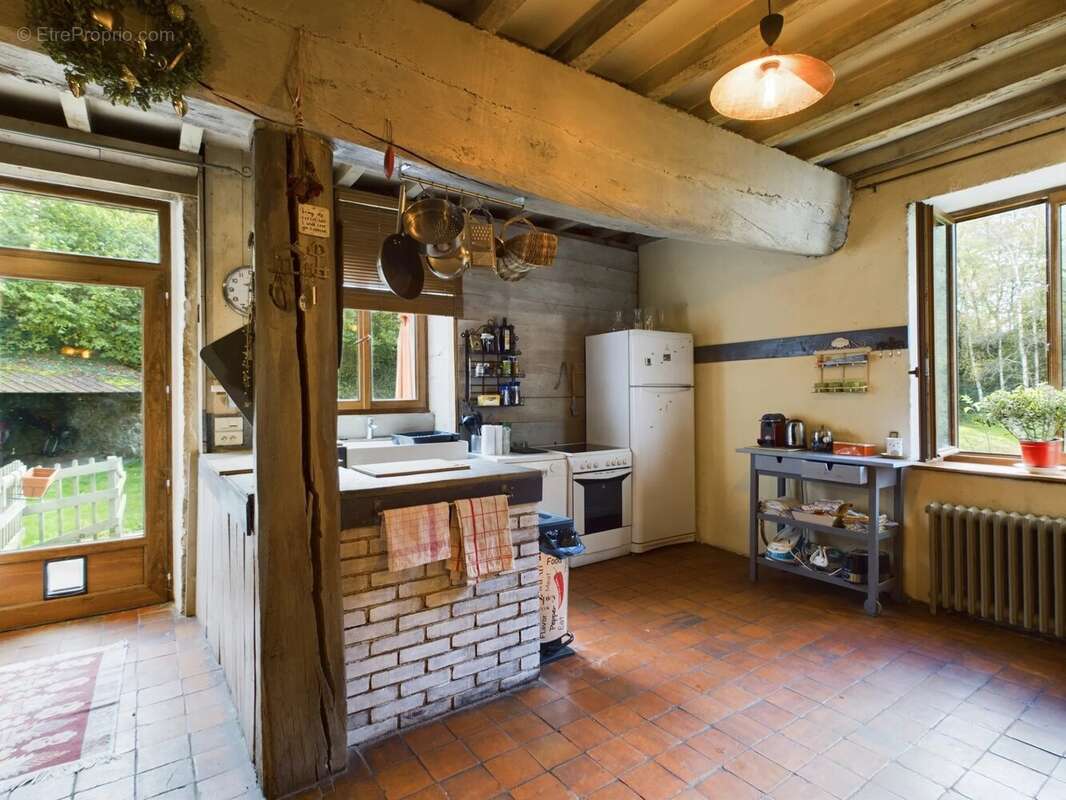 Maison à SAINT-MARTIN-DE-LA-MER