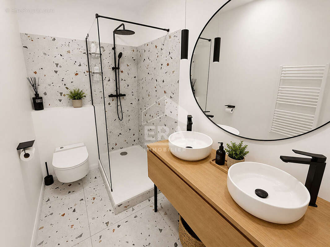 Appartement à SEPTEMES-LES-VALLONS