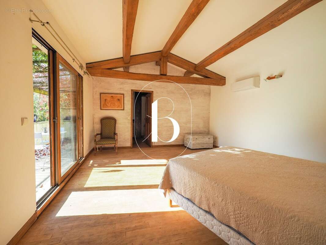 Maison à MOLIERES-SUR-CEZE