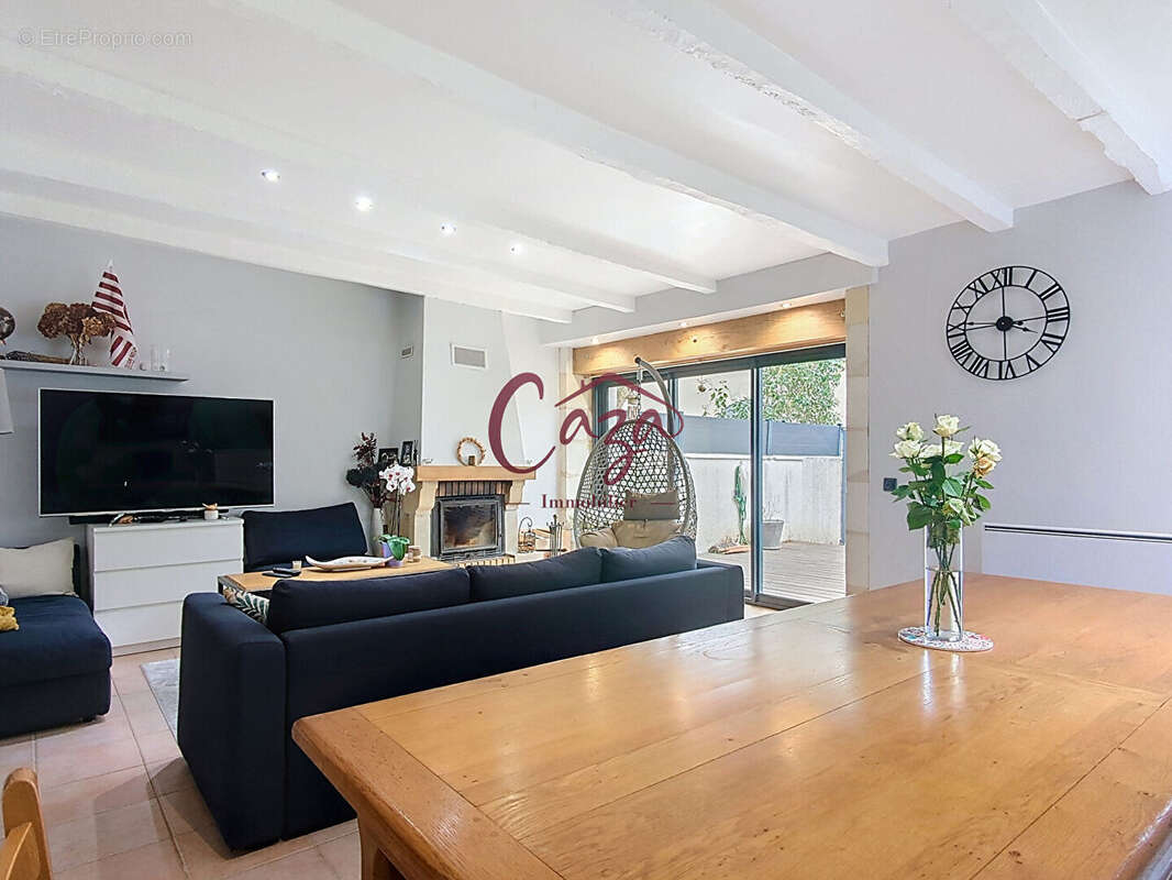 Maison à SALLEBOEUF