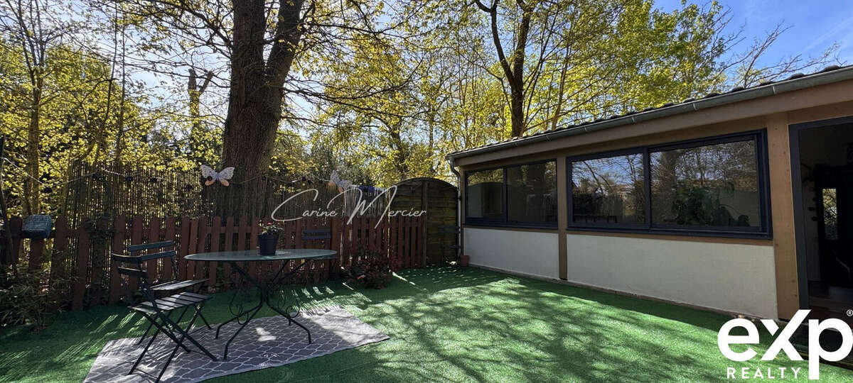 Appartement à BAZAINVILLE