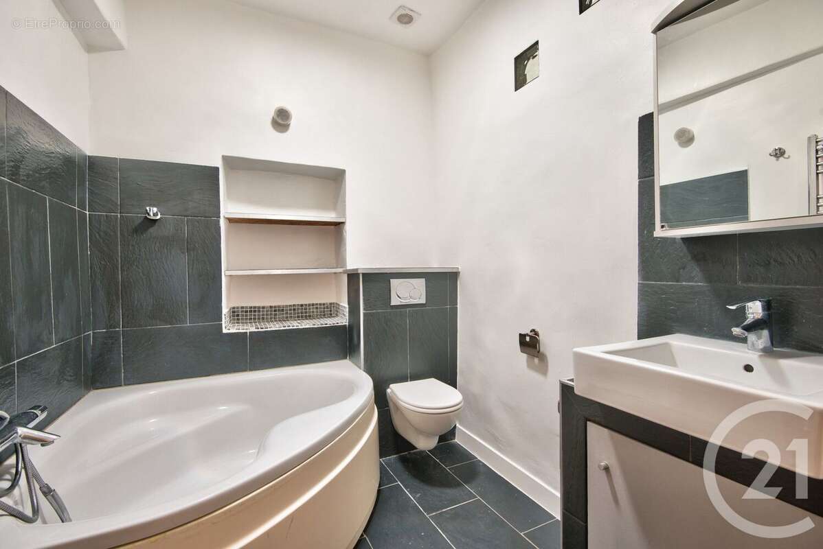 Appartement à VILLEFRANCHE-SUR-MER