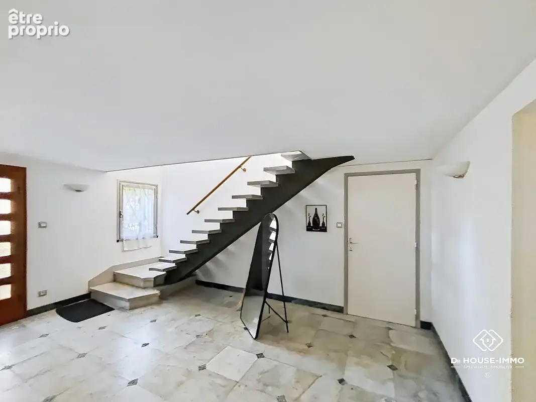 Maison 5 pièces 141 m² à vendre à Merignac (33700) - photo 8