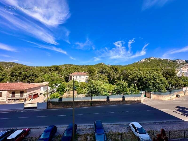 Appartement à MARSEILLE-9E